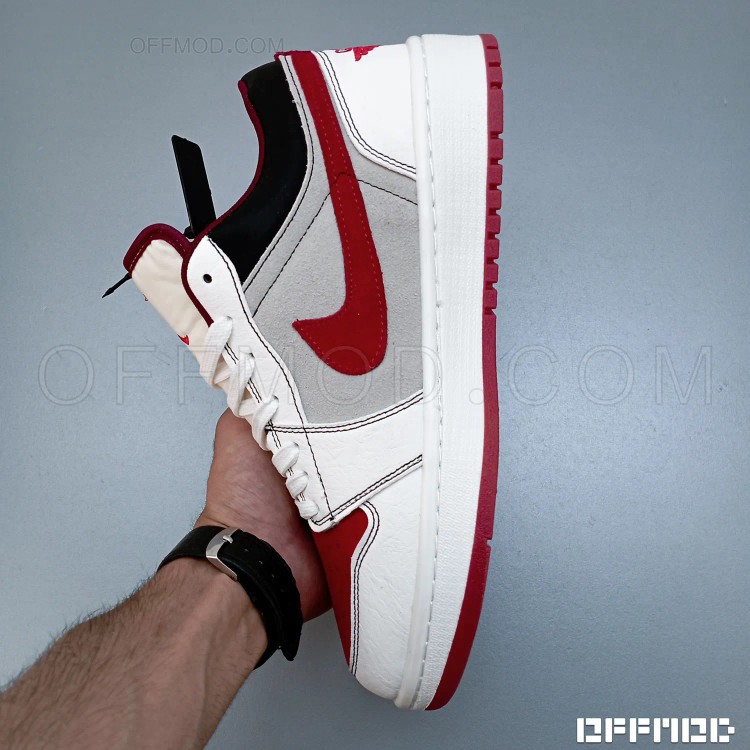کتونی نایک ایر جردن Nike Air Jordan 1 Supreme